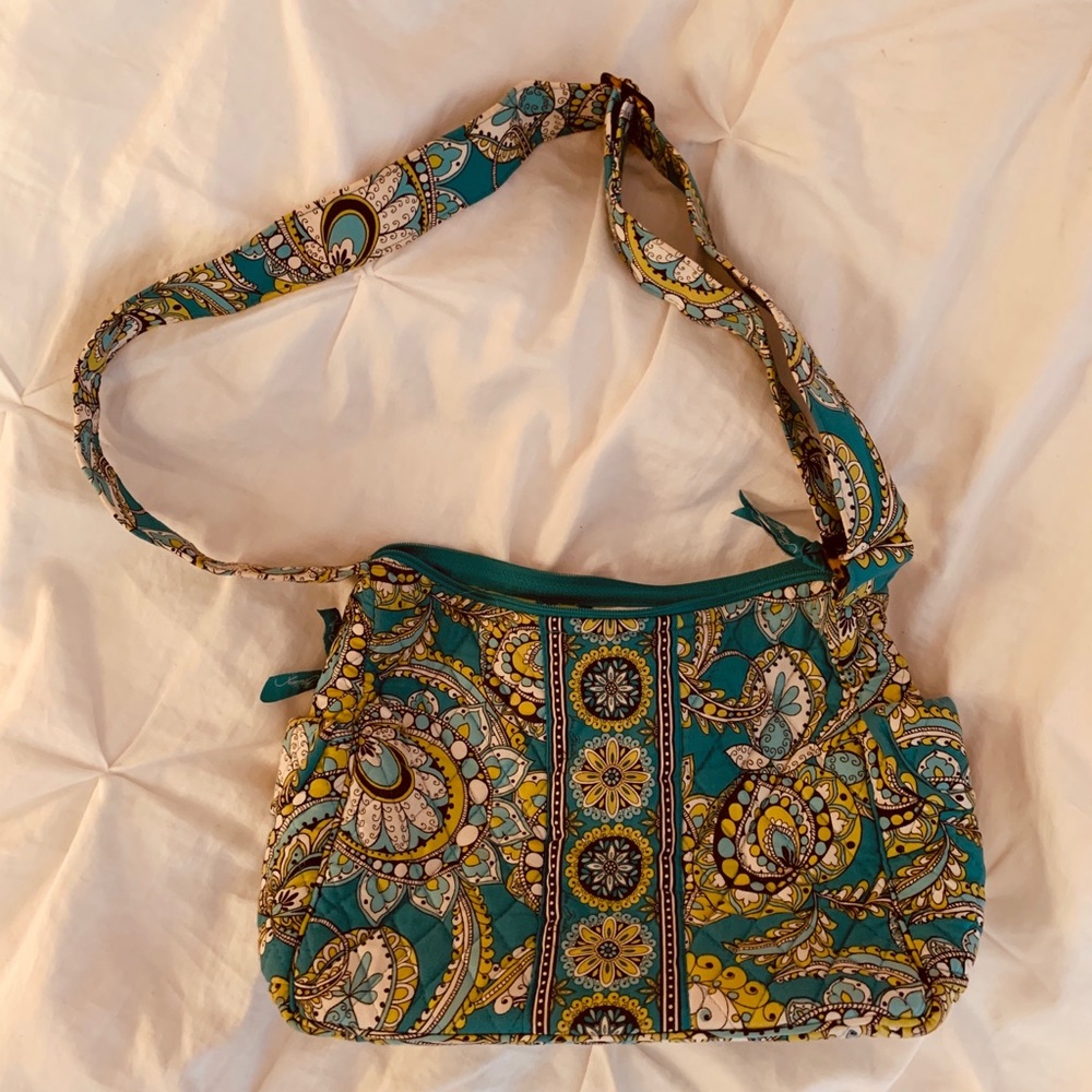 vera bradley green & blue paisley purse